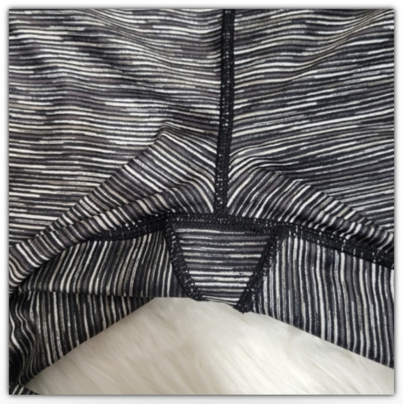 Eddie Bauer leggings size medium - Picture 7 of 7